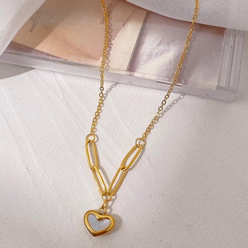 Anti Tarnish Heart Themed Pendant
