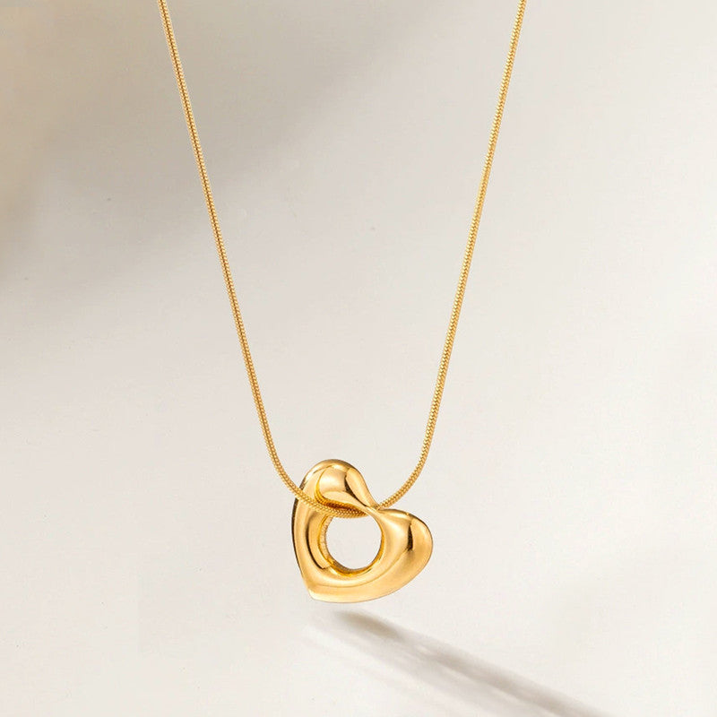 Anti Tarnish Stainless Steel Heart Themed Pendant